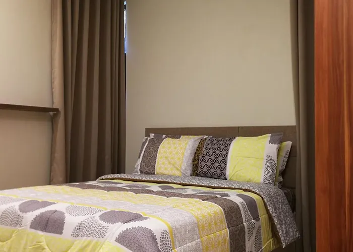 Adria Residences - Diamond Garden - 2 Bedroom Unit For 4 Person Villa Manille