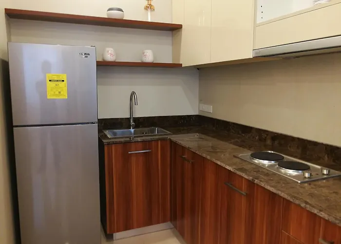 Villa Adria Residences - Diamond Garden - 2 Bedroom Unit For 4 Person *